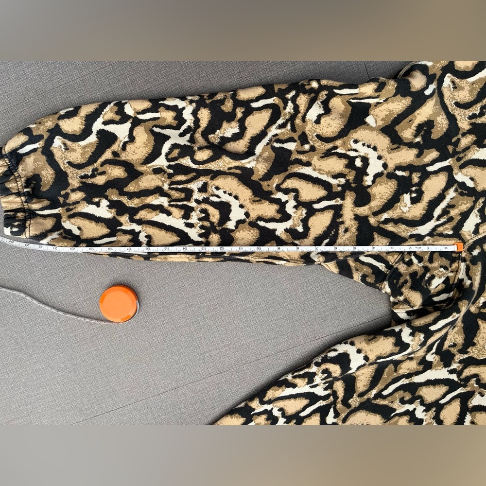Raey Leopard Print Cropped Sweatpants - Picture 10 of 14